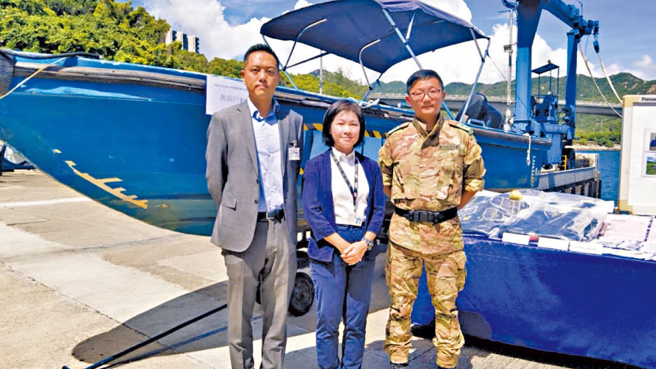 破偷渡集團拘12人 3主腦介乎17至27歲