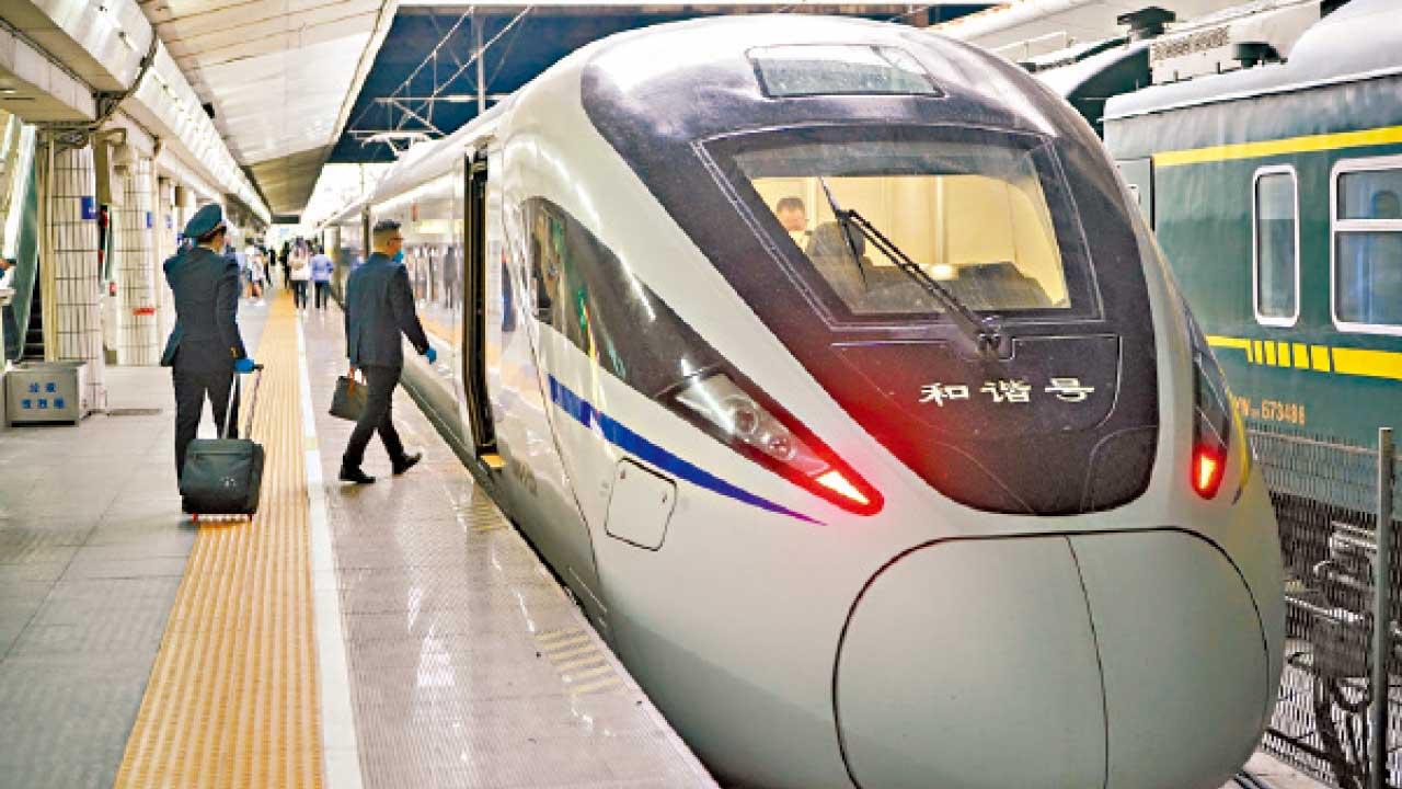 改高鐵時間表 廣州東回港尾班車提早開出  田北辰：連開會都要早走 不知所謂