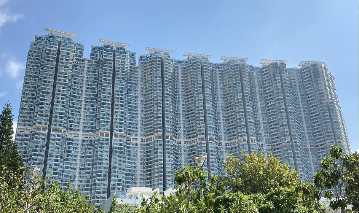 二手樓成交｜藍天海岸三房移民盤劈90萬沽 較兩個月前同類平一球 租客不講價即買