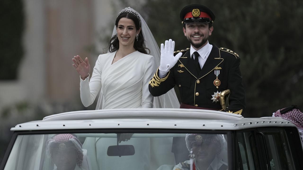 約旦王儲大婚迎娶沙特女建築師，國際多名政要出席。(AP)