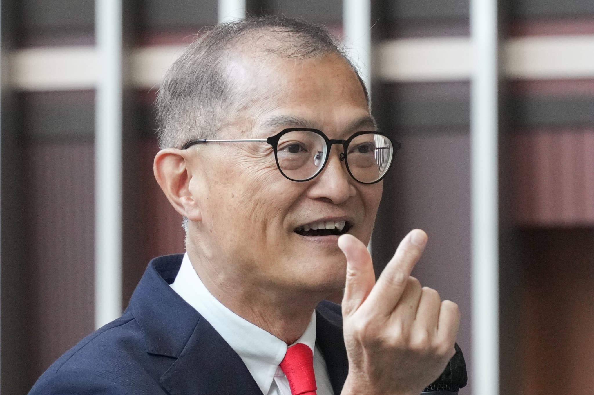 Ray Online｜盧寵茂畀「心心」手勢有意思？稱輪候病人如「鐵達尼」徘徊生死邊緣