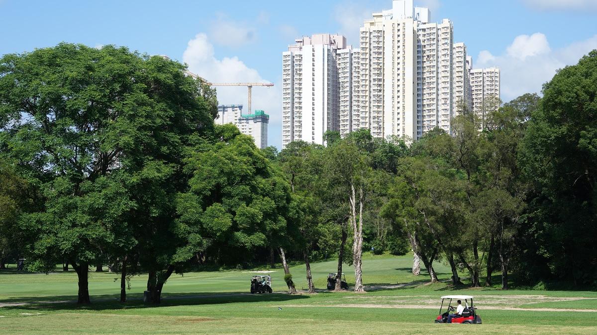 政府計劃9月如期收回粉嶺高爾夫球場約32公頃土地。(資料圖片／陳奕釗攝)