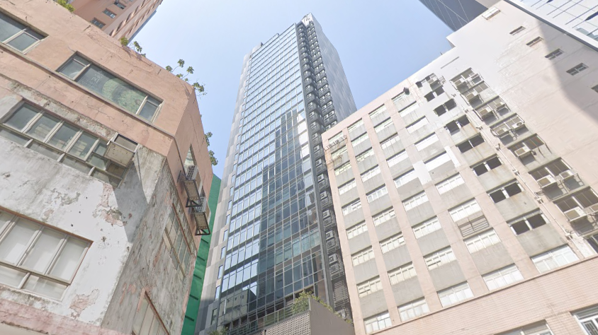 影帝梁朝偉持有的黃竹坑新式商廈W50極高層寫字樓單位，新近獲資產管理公司以每月約5.44萬元續租，較舊租金回落14%。(網上截圖)