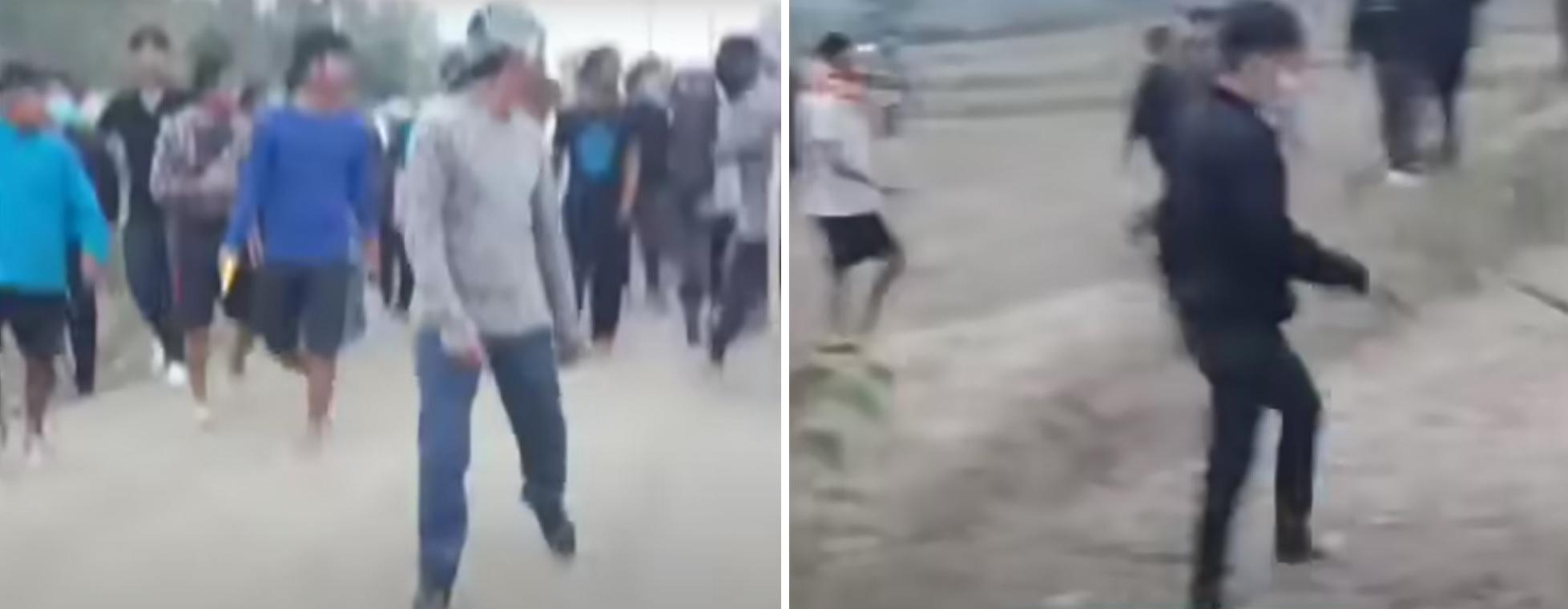 報道指兩名女子被迫全裸遊街，影片可見，一群男子在遊行。(互聯網)