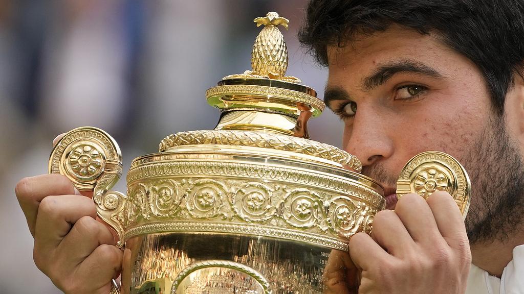 艾卡拉斯首次贏得溫布頓冠軍。(美聯社)