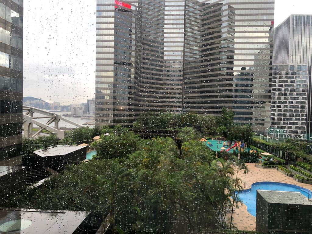 42歲內地女子香港君悅酒店泳池遇溺　昏迷送院搶救