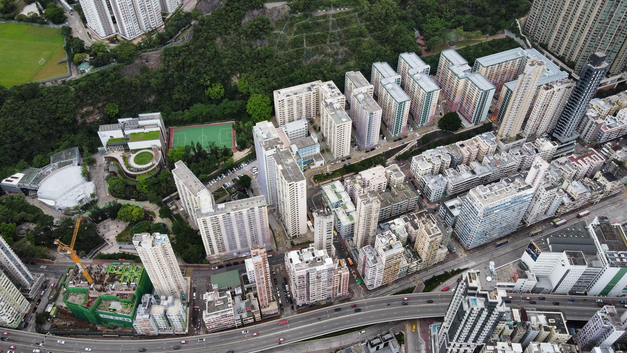 積極搶人才 樓市新力軍正在形成