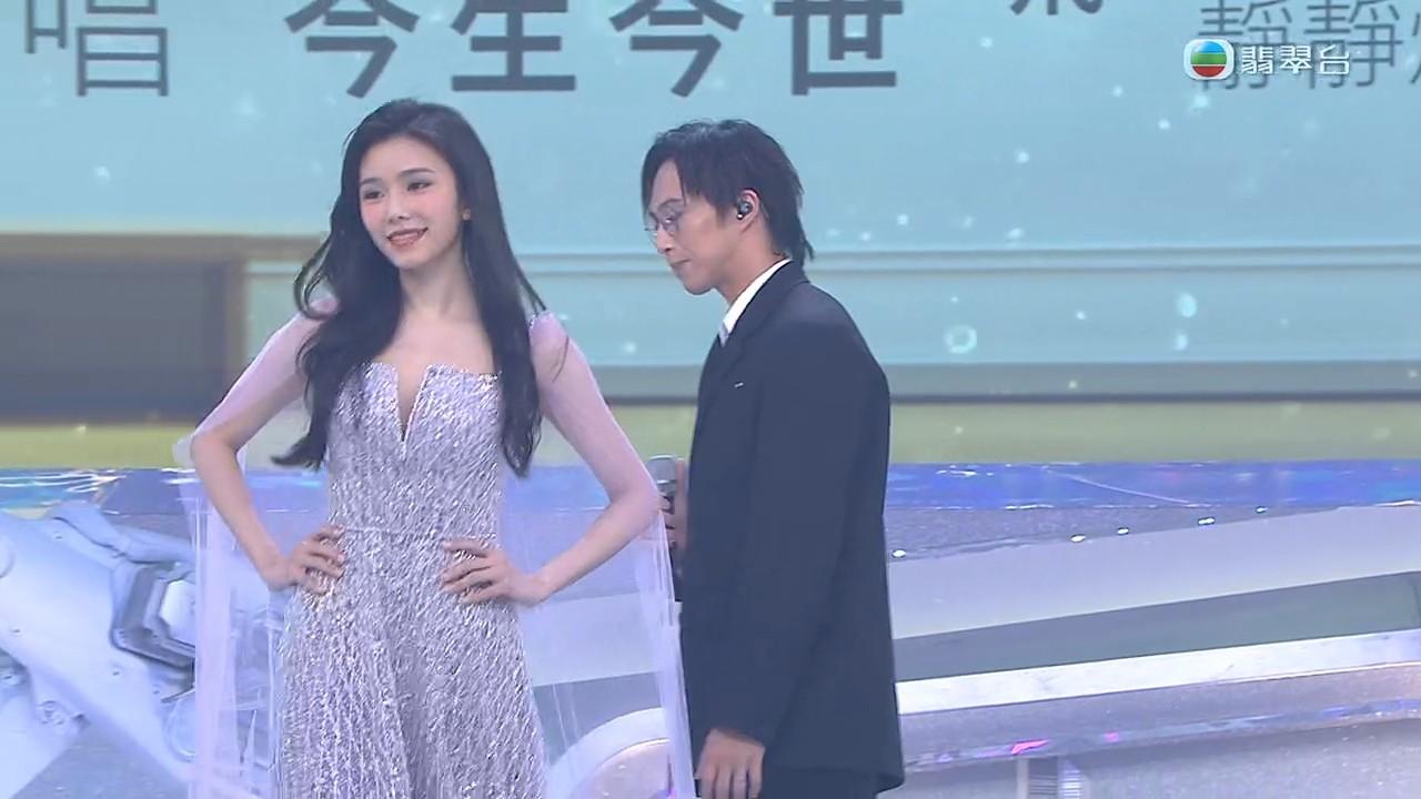 香港小姐2023｜AI幫佳麗變臉潘明璇引網民好奇 吳業坤踩中王敏慈條裙險爛裙