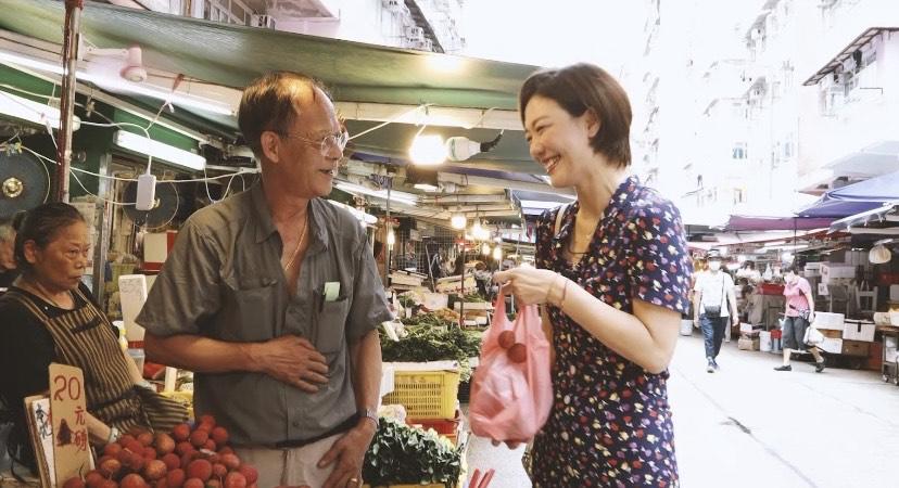 大笪地唱不停｜龍婷自揭街市買餸學廣東話 呂珊兒時舊照曝光