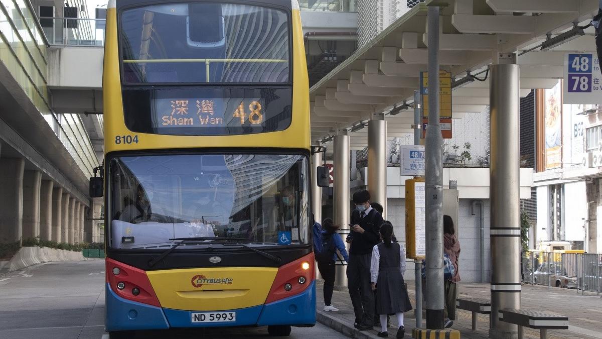 運輸署和巴士公司計劃取消南區區內線48。(資料圖片／蘇文傑攝)
