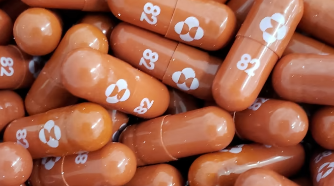 默沙東藥廠的新冠口服藥「莫納皮拉韋」（Molnupiravir）有機會導致新冠病毒出現突變（路透社資料圖片）