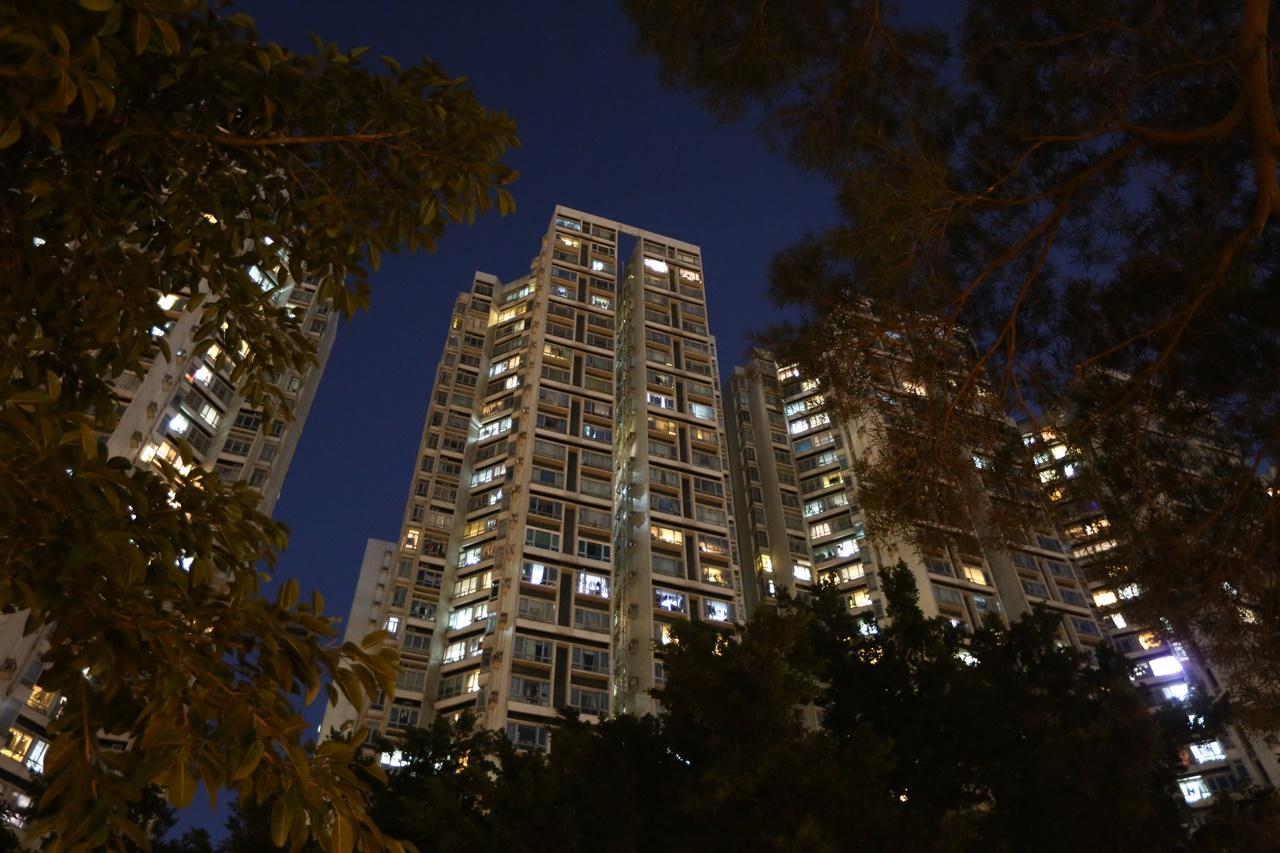 麗港城女保安如廁遭假天花擊傷，一度昏迷送院救治。(資料圖片)