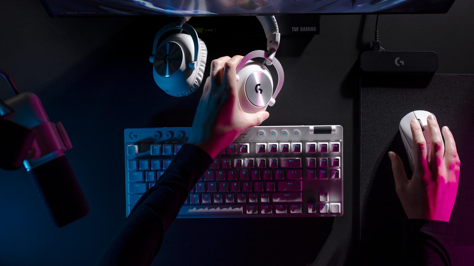 電競周邊丨發動最強攻勢 Logitech G PRO X TKL LIGHTSPEED鍵盤與SUPERLIGHT 2滑鼠