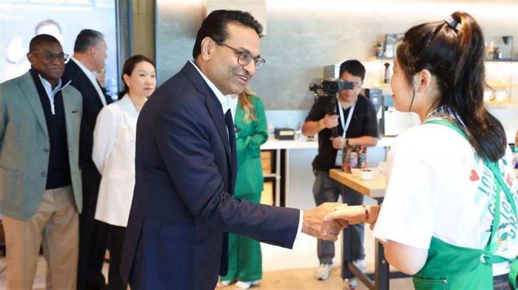 星巴克全球首席執行官納思瀚強調中國是非常重要市場。(網上圖片)