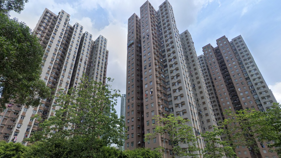 施政報告發表前夕，整體樓市氣氛觀望，其中大圍區本月暫僅錄約5宗二手成交，包括一宗大圍居屋雲疊花園三房戶。