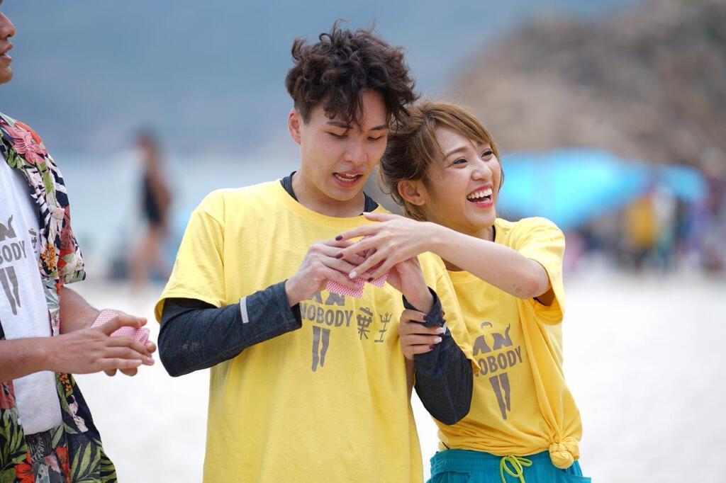 林穎彤好友鄭雋熹(左)因涉JPEX案件被捕。