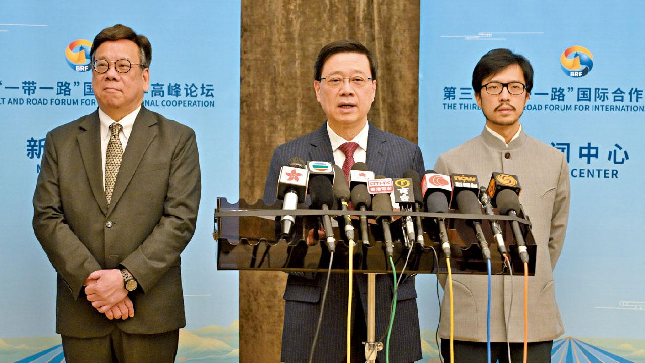 將全力參與「八項行動」 李家超與丁薛祥談港近況