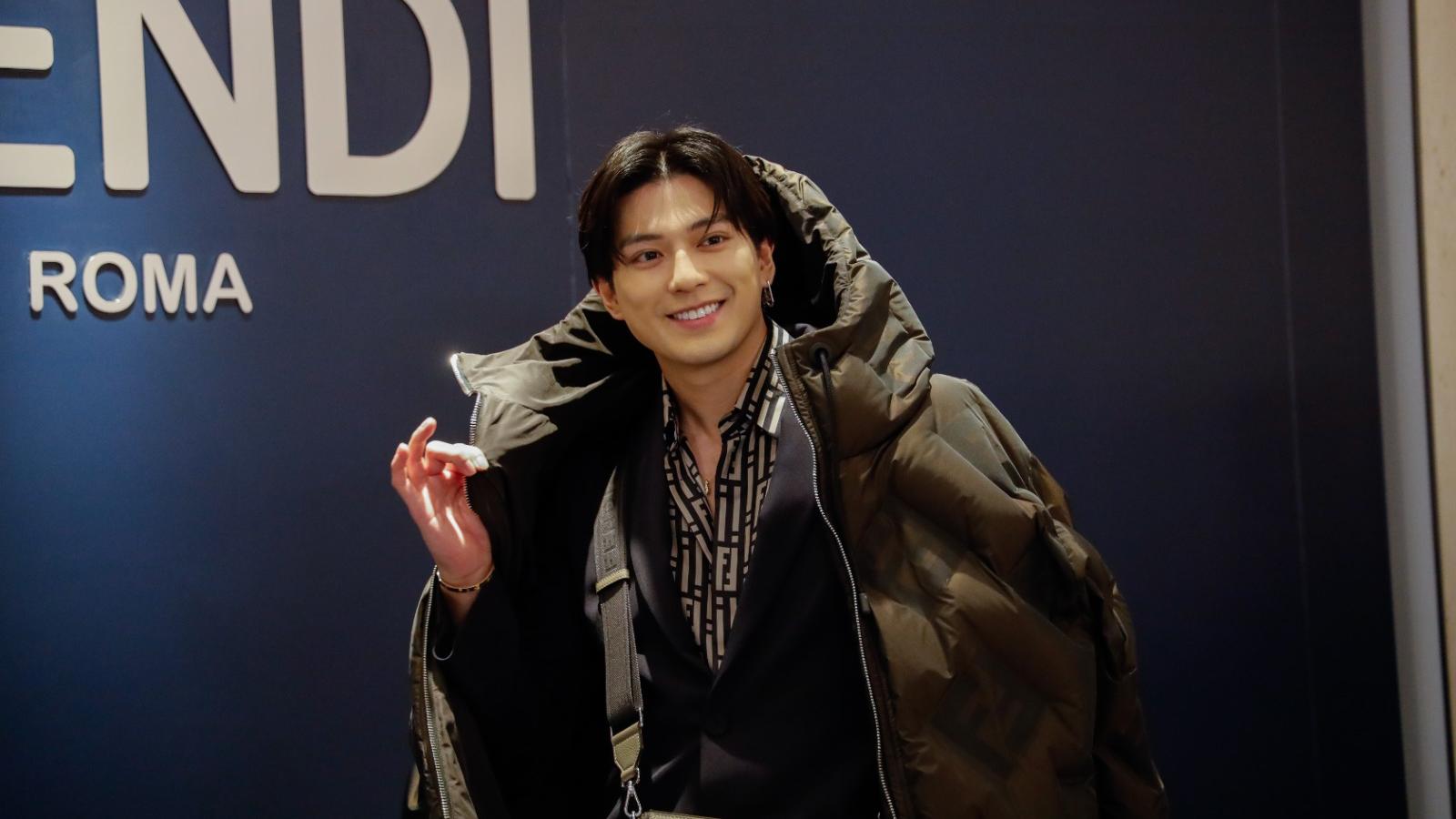 新田真劍佑襲港 出席中環活動獲大批粉絲追星支持