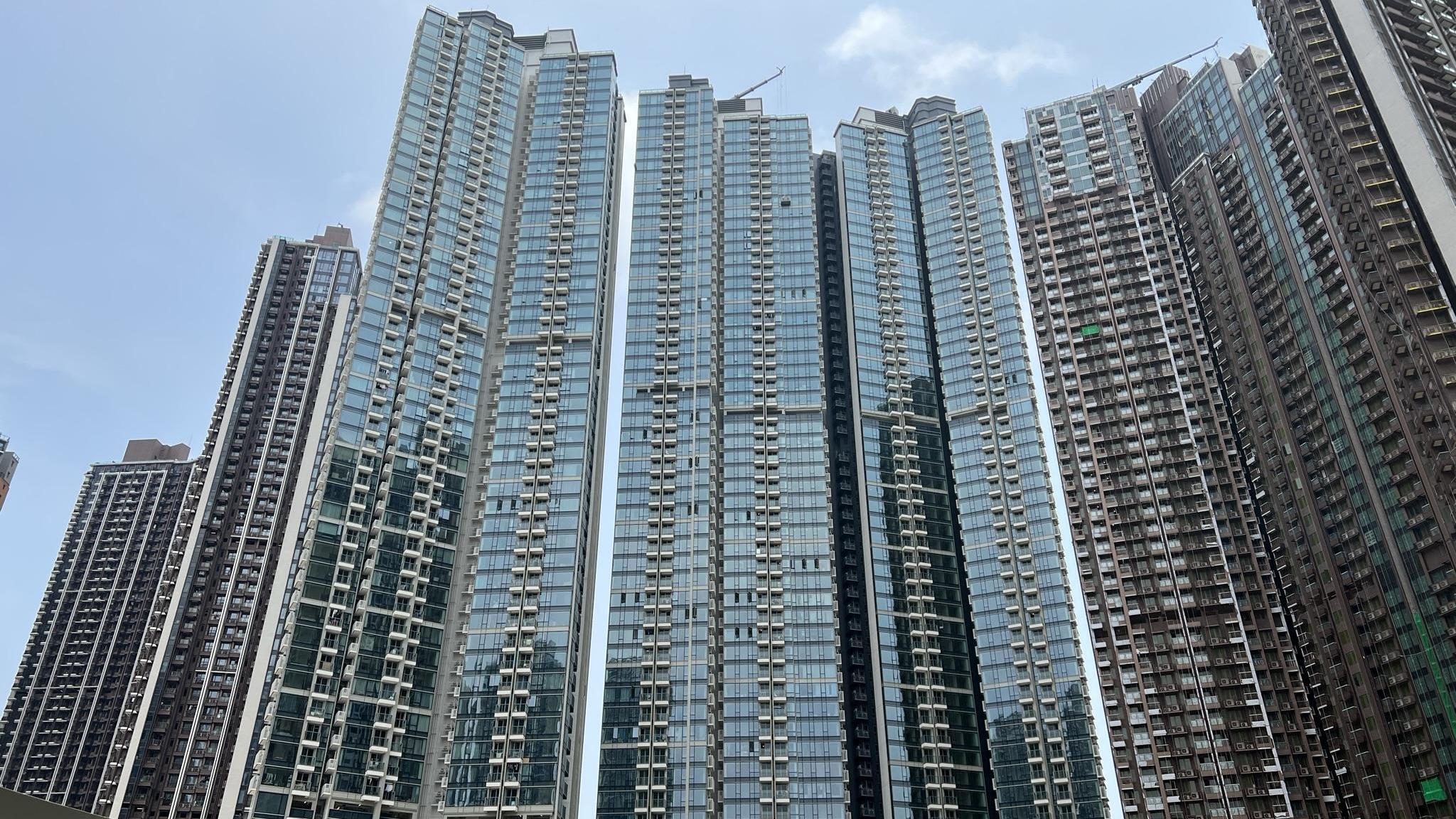 將軍澳日出康城OCEAN MARINI套三房海景戶，最新以1,250萬元易手，一手業主持貨3年帳損266萬元離場。