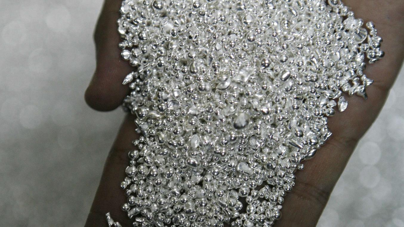 以巴衝突｜金價漲1.1%  銀價上望見24美元