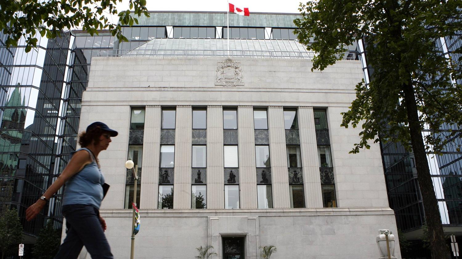 央行議息｜加拿大維持利率不變 加元即跌