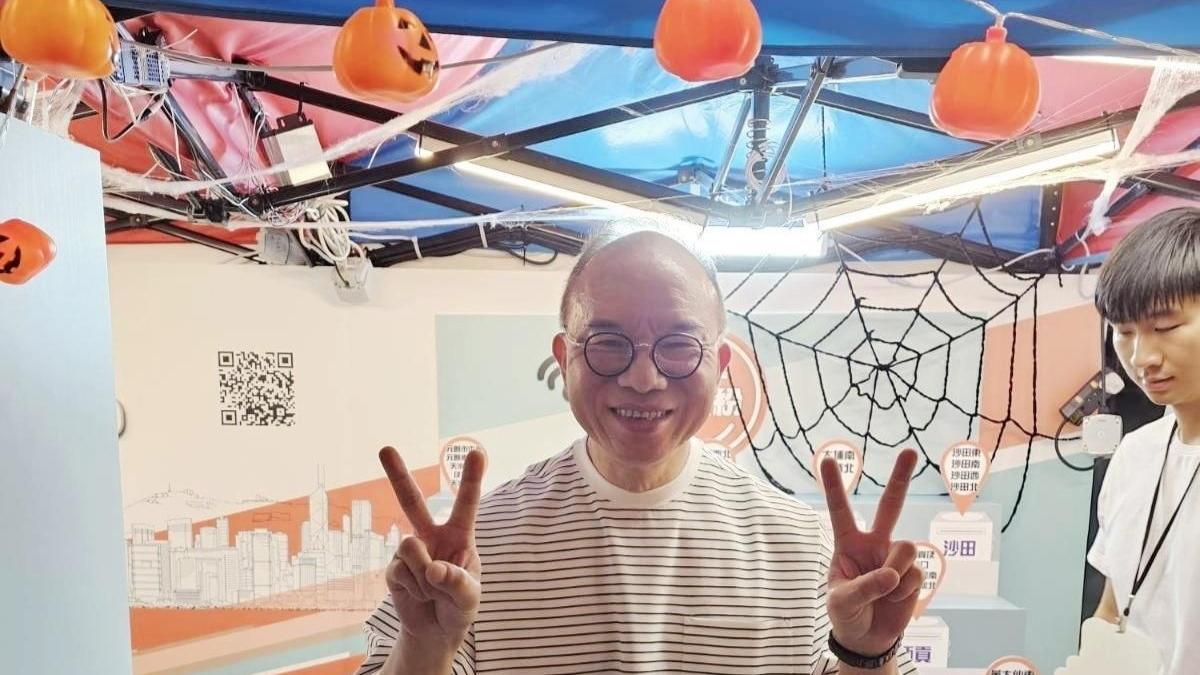 不論「區選夜繽紛」定「區選Halloween｣，幾乎晚晚都見到嘅曾國衞。(《am730》記者攝)