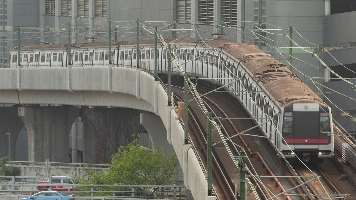 荃灣綫計劃西延至荃景圍，同時接駁擬建的中鐵綫。(資料圖片／蘇文傑攝)