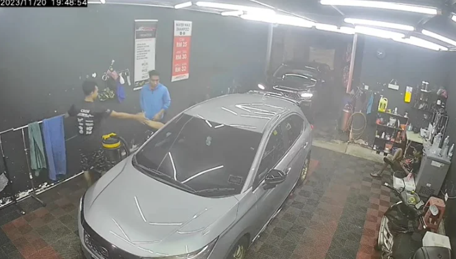 偷車新招！男子一人分飾兩角 冒充店員及車主朋友「兩邊呃」取得車匙 當面偷車逃去(有片)
