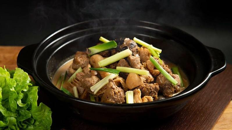 秋冬｜身子弱/手腳冰冷人士最啱食羊腩煲　3類人要少食