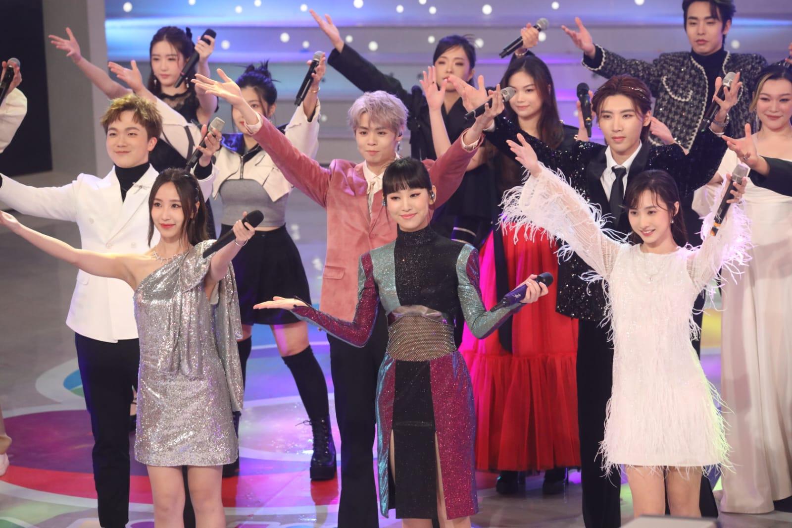 台慶2023｜炎明熹任暟晴合唱 鍾柔美無份solo僅騷腿