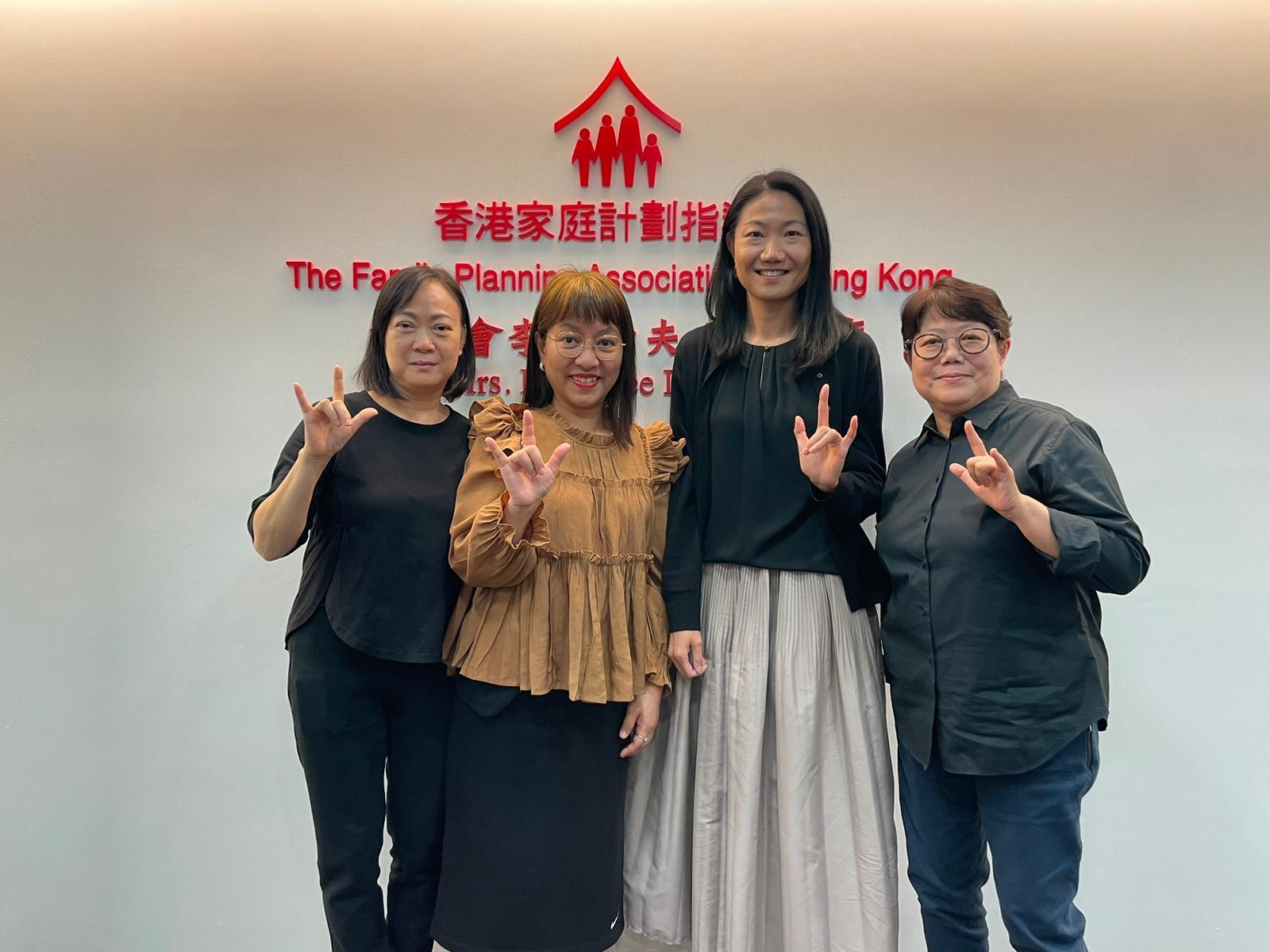 家計會預防乳癌宣傳片增手語版，補聽障人士性教育缺口。(葉婧雯攝)