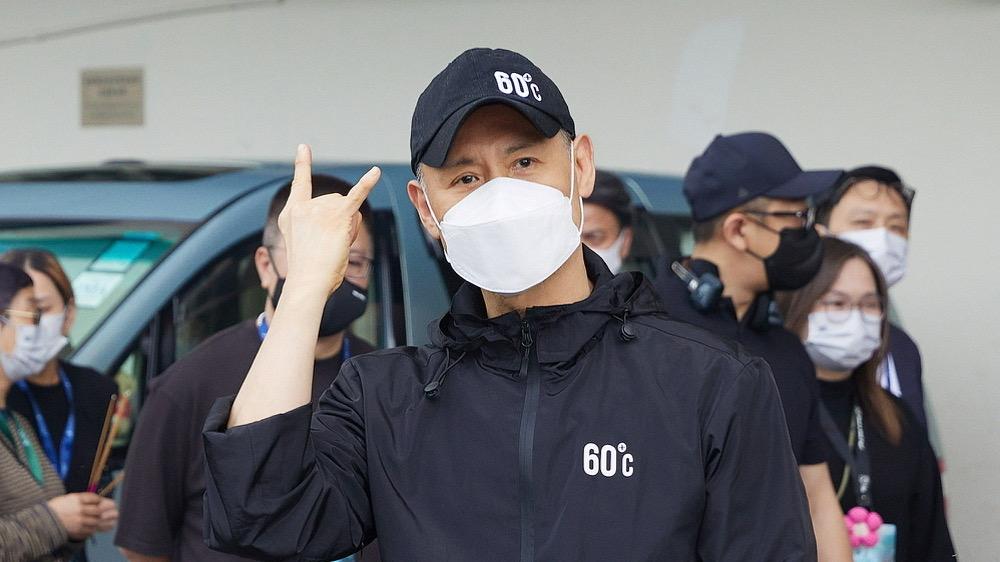 張學友演唱會｜歌神紅館騷今晚開鑼 切燒豬拜神跟fans打招呼