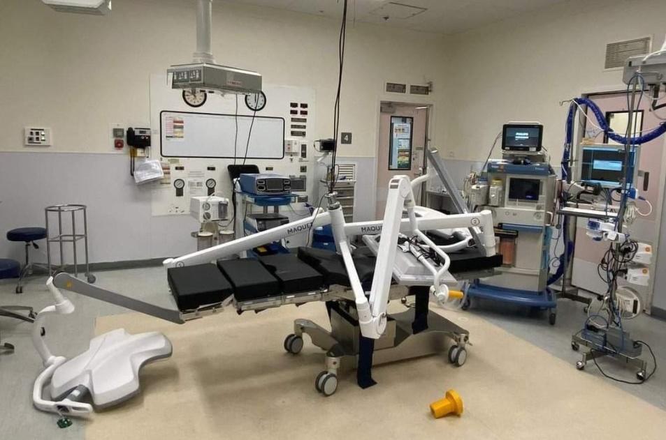 聯合醫院手術燈墮下事故