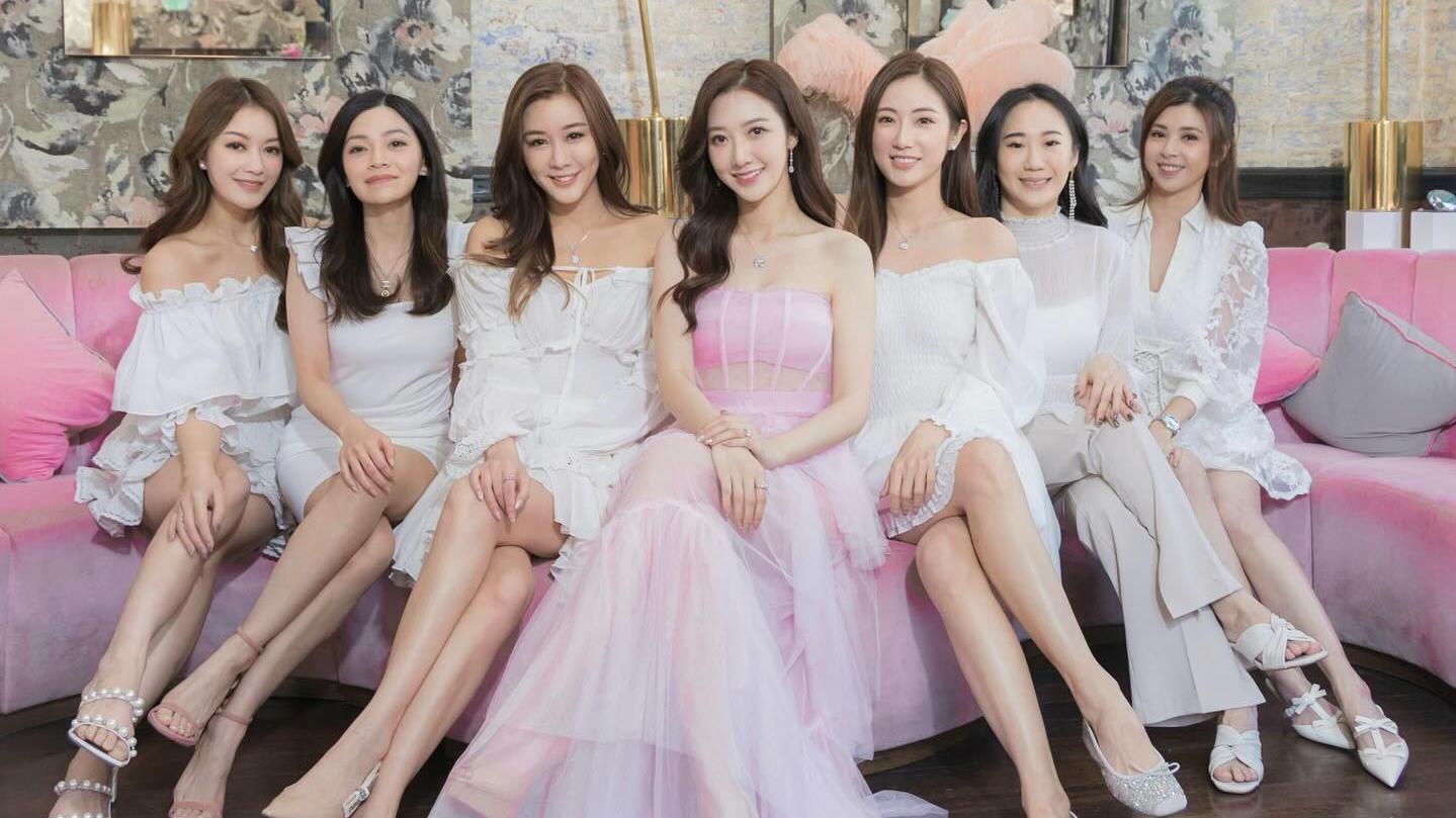 何依婷結婚｜索爆娼姊妹團曝光 張秀文浦頭超驚喜