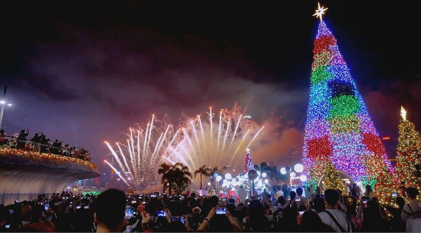 冬日維港水上煙火