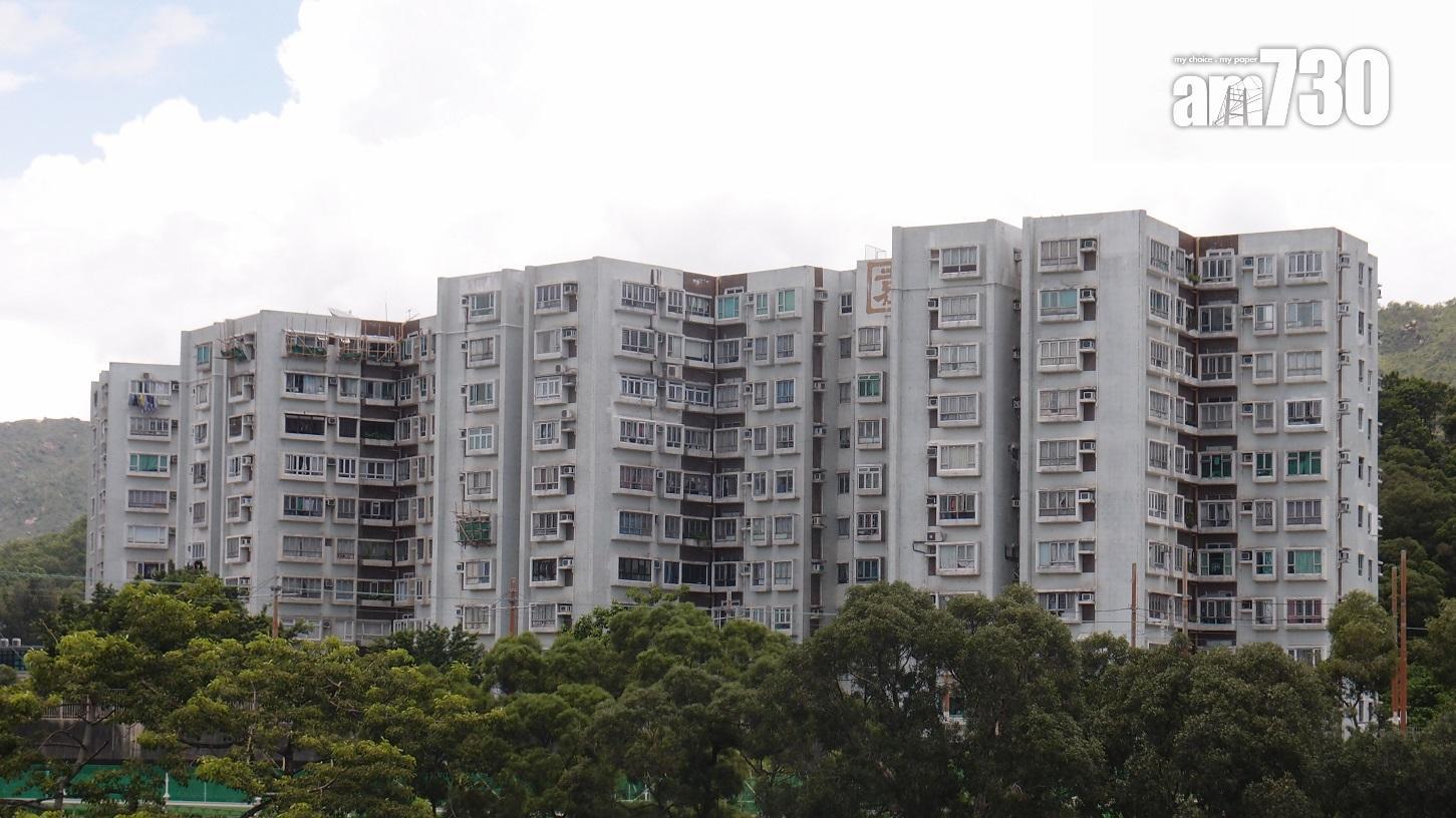 同區首置客斥362萬元承接屯門彩暉花園兩房鳳凰樓層戶，呎價為6,534元。