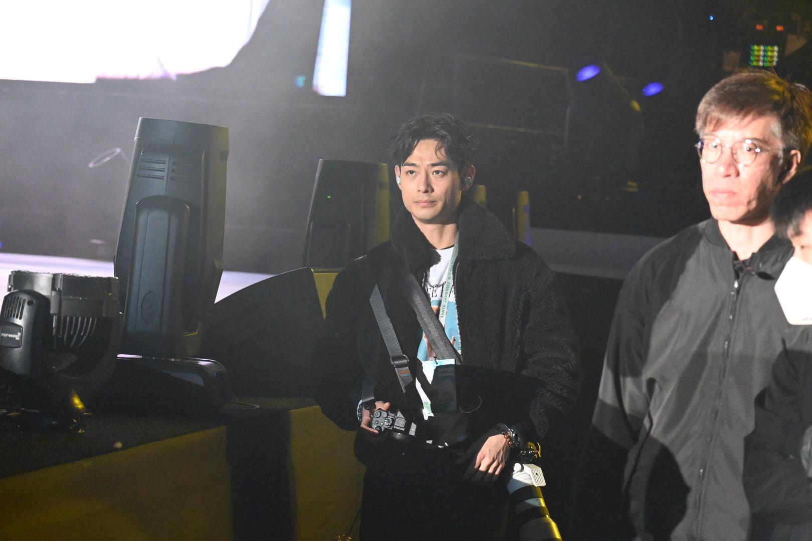 許廷鏗演唱會2023｜何浩文做攝影師兼幫手操肌 兼做埋髮型師