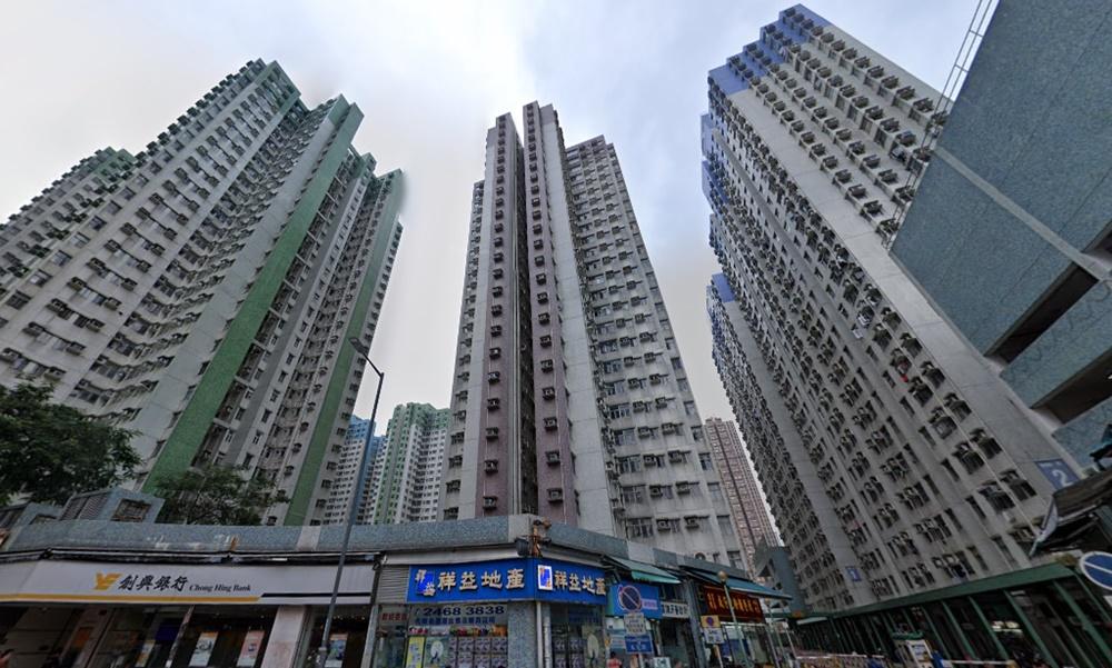 屯門女子燒炭輕生，兒子揭發惜太遲。(Google Map)