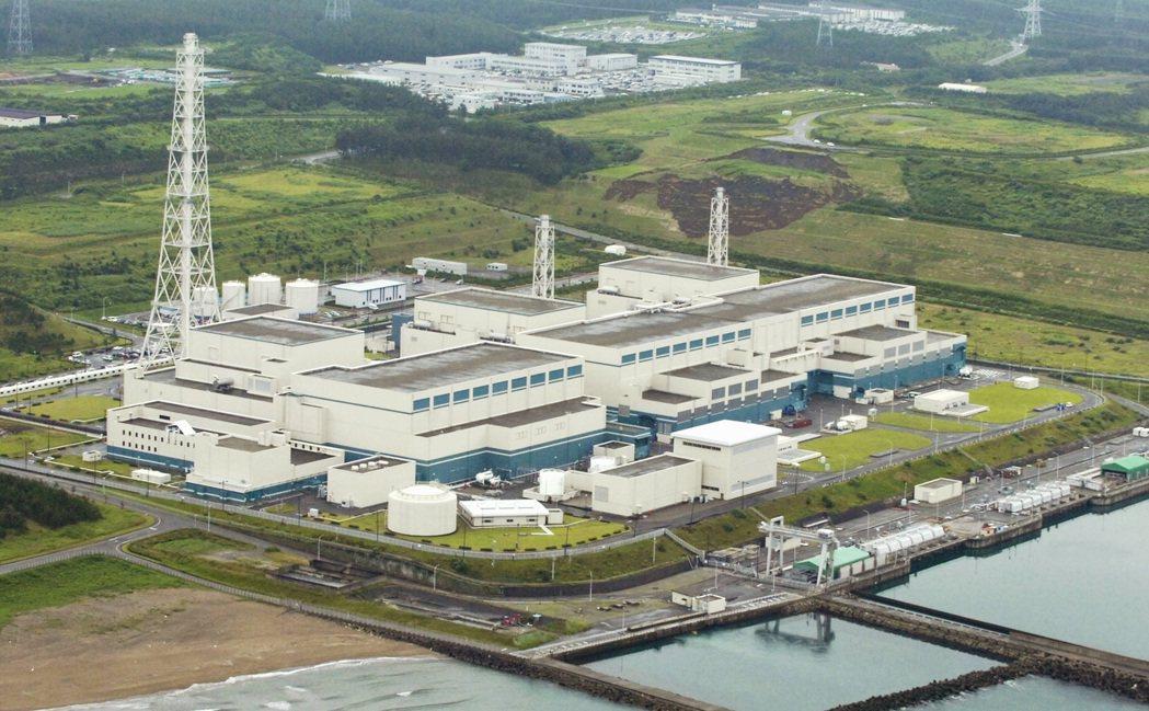 日本7.6級地震至少6人死亡，新潟核電廠燃料池水溢出。(資料圖片)