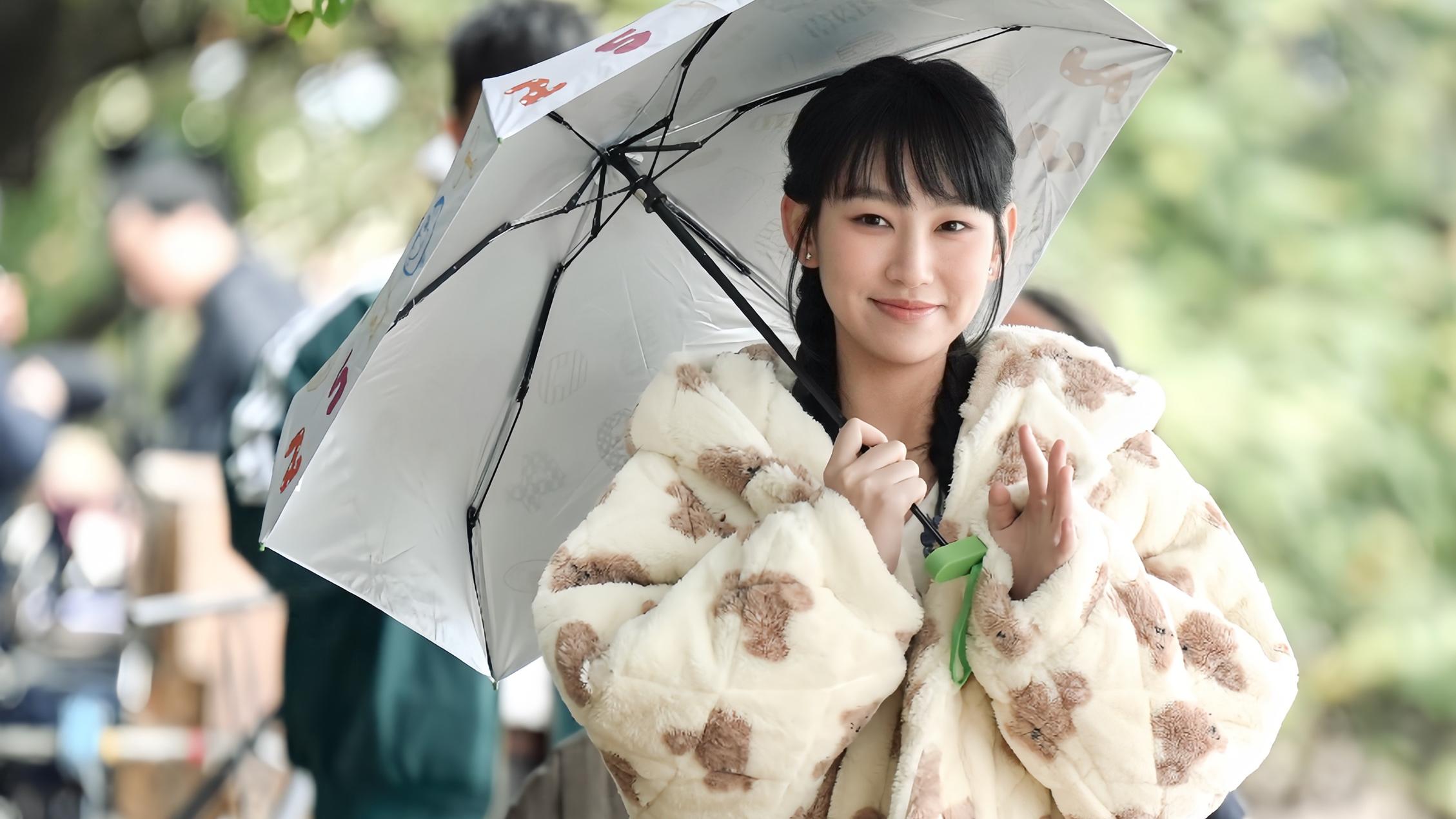 戀上西沙｜炎明熹拍音樂劇超時2粒鐘 拎大聲公向粉絲瘋狂道歉