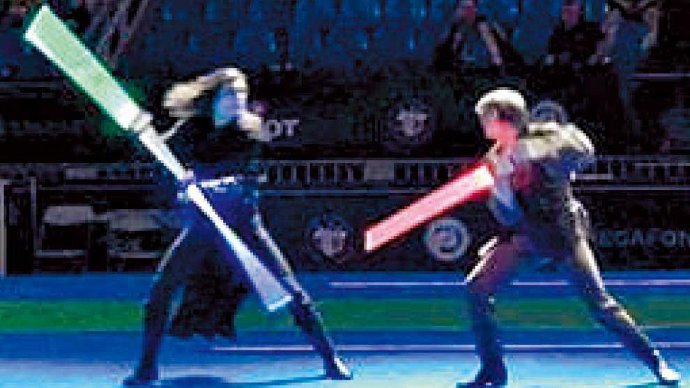 九龍城潑水節擬改名「泰繽紛」 深水埗推激光劍活動吸動漫迷