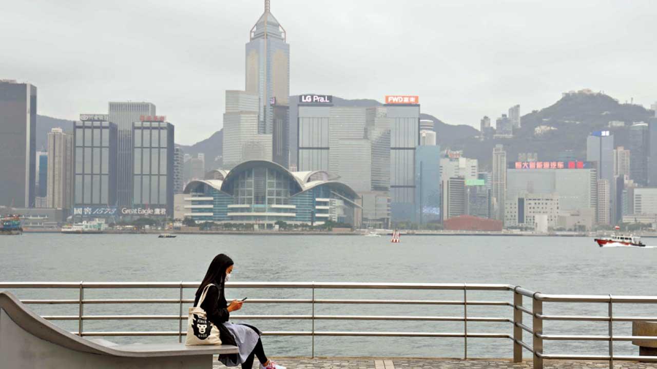 香港要自救 股樓要撤辣