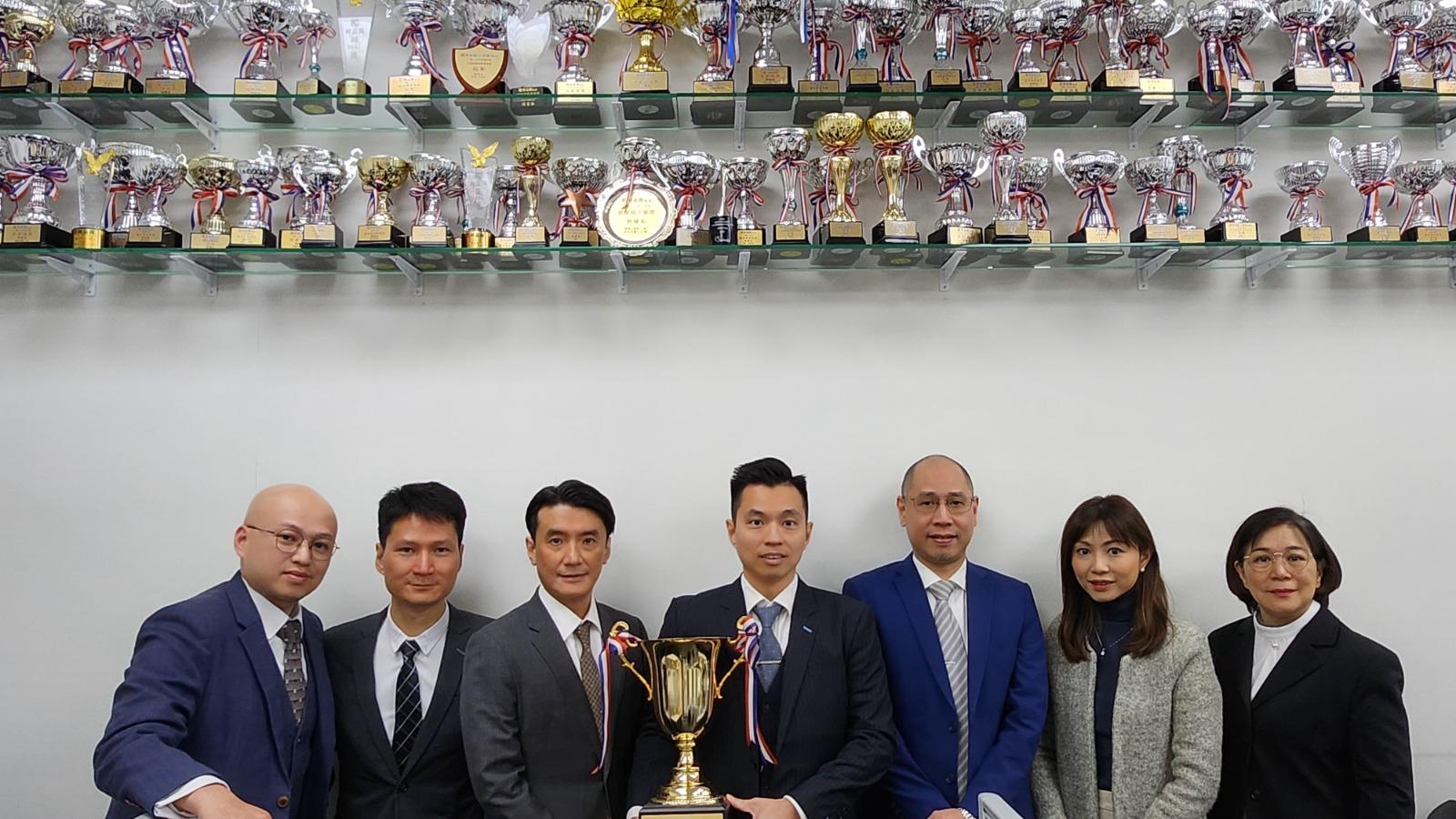 利嘉閣鄧耀南團隊奪工商舖多個大獎｜代理動態