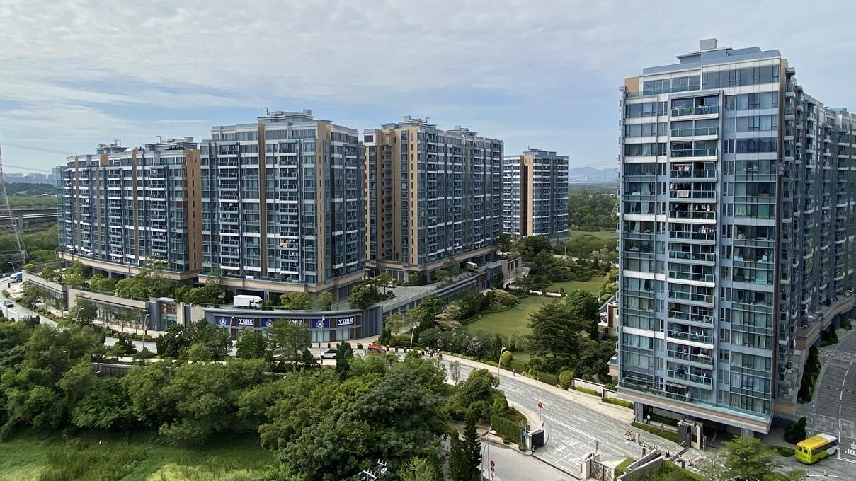 元朗PARK YOHO Napoli轉租為售 周末沽3伙兩房 呎價1.3萬｜一手市況