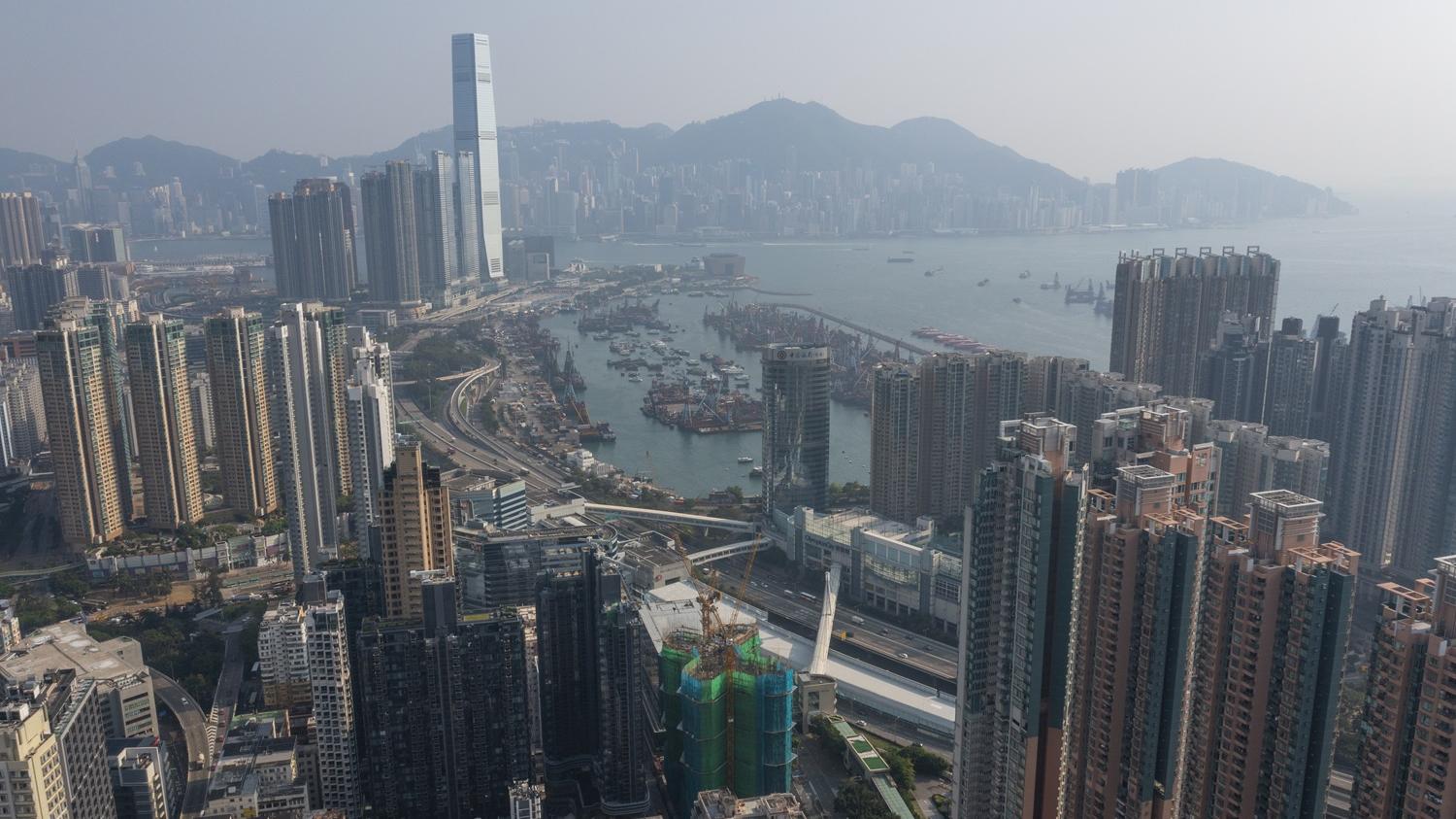 中原地產十大屋苑本周末錄得9宗買賣成交，按周回落40%，買家一般要減價較深才願意承接。(資料圖片)