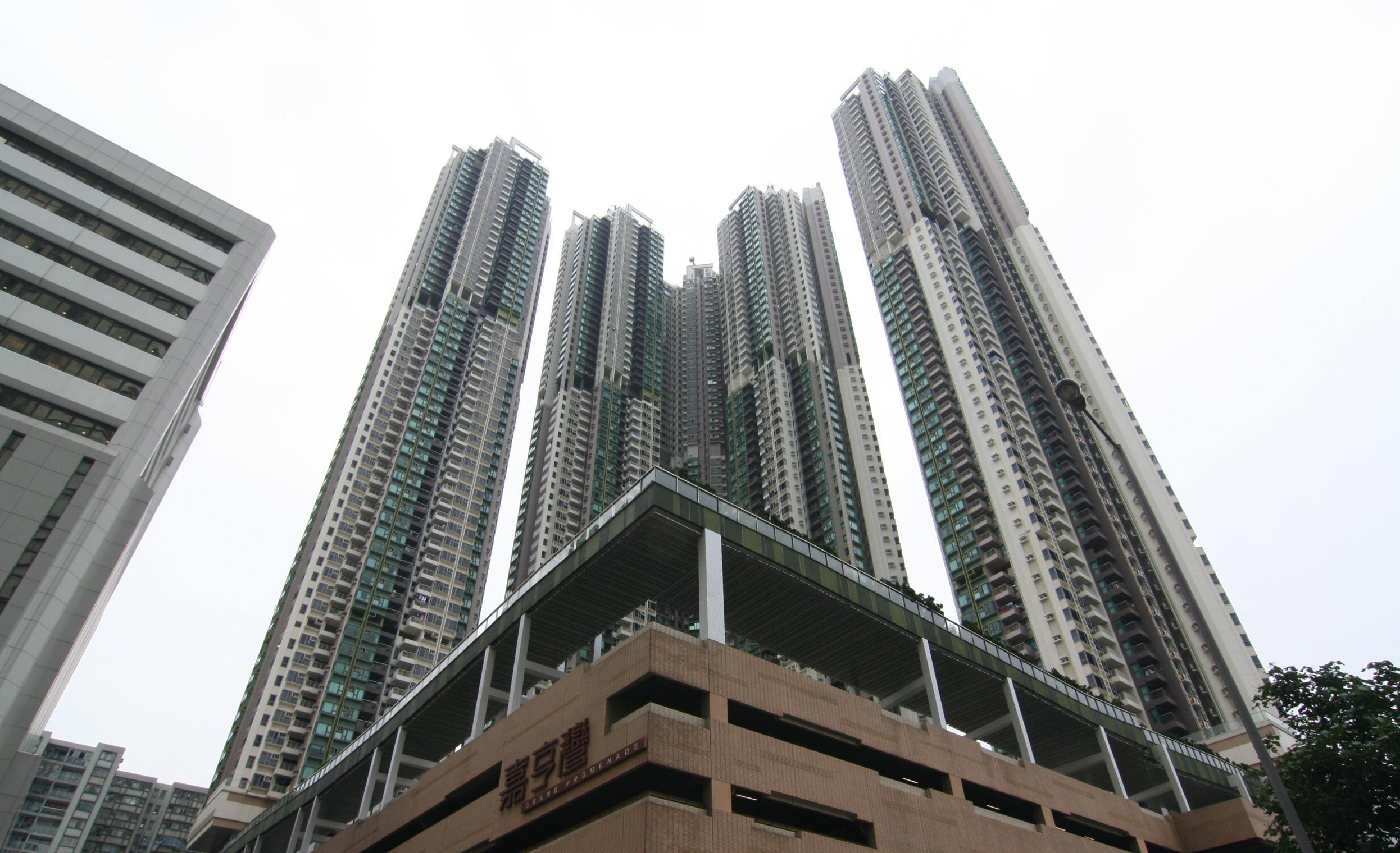 西灣河嘉亨灣錄本年首宗二手買賣成交，套三房海景「樓王」單位，獲專才客以2,260萬元承接。(資料圖片)