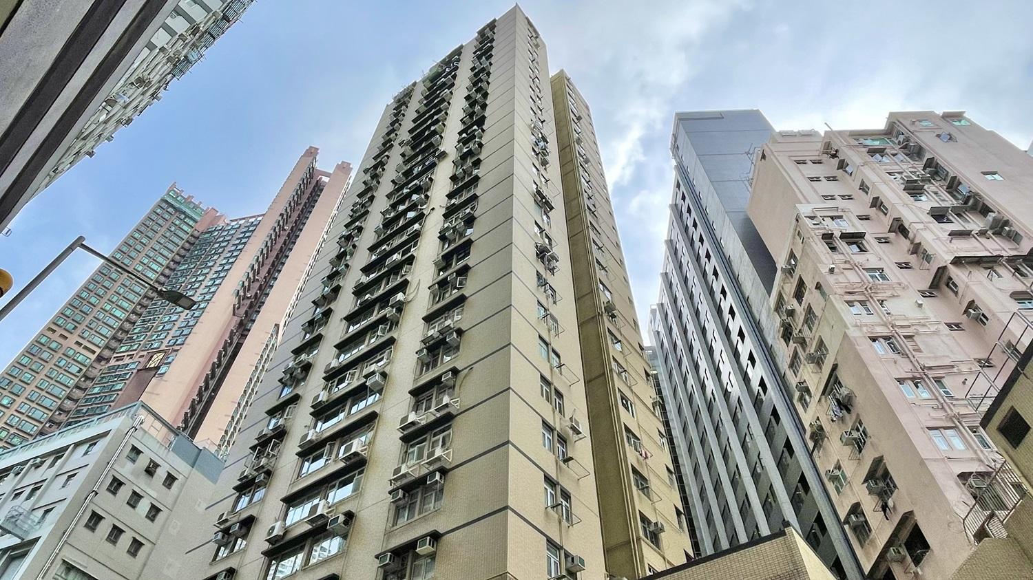 北角光超台高層兩房戶，放盤一個月速獲承接，原業主持貨25年帳賺432萬元離場。