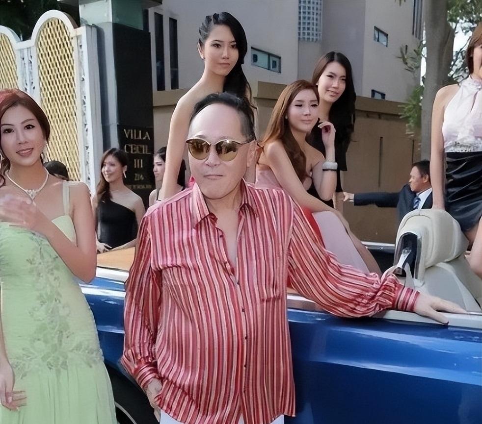 趙世曾女朋友多到坐滿一個紅館  首飾只會借戴講明唔送