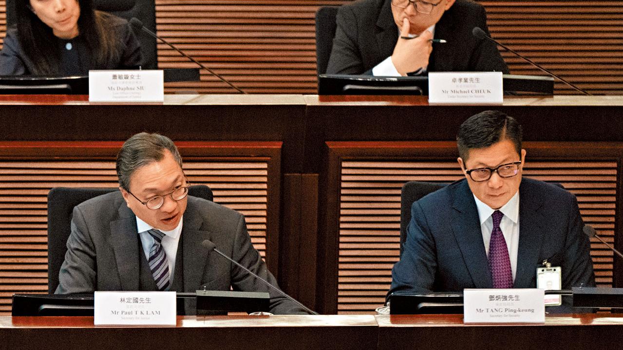 批評區議會須視乎意圖 鄧炳強：刻意挑動仇恨或違法