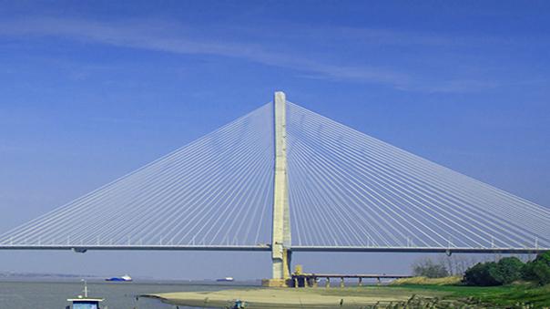 安徽皖通一浪高於一浪